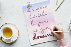 Happy Dreaming Font Product Image 8