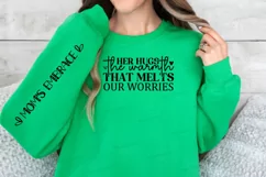 Her Hugs The Warmth Sleeve SVG, Mother's Day SVG Design Product Image 2