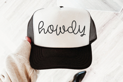 Karlie - Cute Script Font Product Image 6