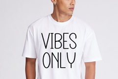 Holding Minimalist Product Image 2