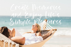 Holidays Songlife - Handwritten Script Font Product Image 2