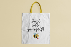 Honeyfarm Script Font Product Image 4