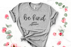 Honeylace Script Font Product Image 3