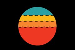 Retro Vintage Sunset | ILetter in a Retro Vintage Circle Product Image 4