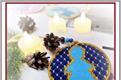 Christmas ITH Pendant Collection 8 Embroidery Designs 4x4 Product Image 8
