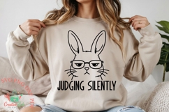 judging silently svg 