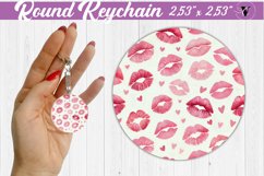 Spring Round Keychain | kisses pattern Product Image 1