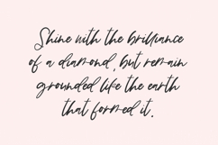 La Rue Script Product Image 9