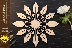 Maze Circle Laser Cut SVG laser cut svg, maze mandala Product Image 1
