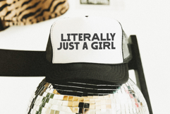 Soul Club - Trendy Sans Font Product Image 5