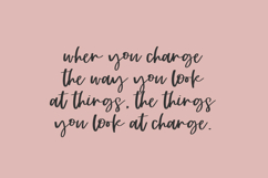 Looking Glass Script Product Image 2