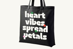 Magot - Groovy Display Typeface Product Image 19