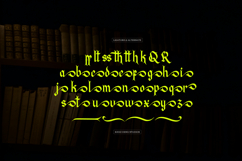 Manthra Klaussa | Blackletter Typeface Product Image 12