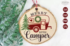 Merry Little Camper text with a hand-drawn little travel camper with a green Christmas wreath shown on a wooden round ornament