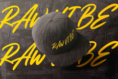 Metro Venom - Outlined Brush Graffiti Font Product Image 4