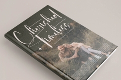 Michelyne - Stylish Signature Font Product Image 5