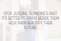 Minimalist Product Image 7