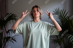 Woman peace sign casual green Product Image 1
