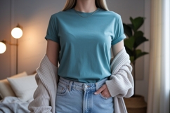 Teal t shirt light blue jeans image Product Image 1