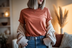 Terracotta tee and denim jeans woman Product Image 1
