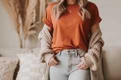 Orange shirt light jeans cardigan image Product Image 1