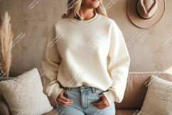 Cream sweatshirt light denim jeans woman Product Image 1