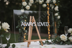 Hewesa - Elegant Modern Serif Font Product Image 2