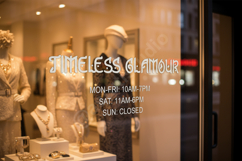 Duza - Elegant Modern Sans Serif Typeface Product Image 8