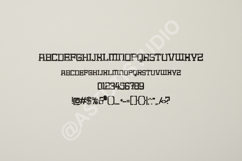 Ceqazu - Modern Geometric Display Sans Product Image 2