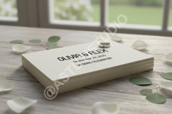 Hecuza - Elegant Luxury Serif Font Product Image 5
