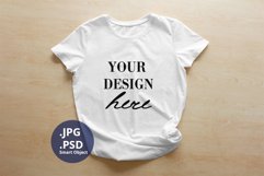 White Woman t-shirt Casual Mockup, PSD Mockup Neutral Product Image 1