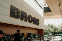 Brons Product Image 7