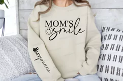 Mom's Smile Sleeve SVG, Mother's Day SVG Design Product Image 3