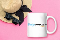 Mug mock up pink background with fashion accessories