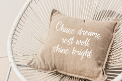 Nostalgic Frames - Handwritten Script Font Product Image 2