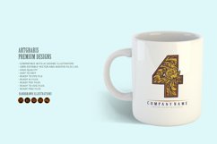 Numerical elegance vintage 4 monogram logo Product Image 1