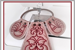 ITH Folk set of necklace earrings with floral quilting FSL Product Image 6