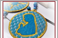 Modern Nativity ITH Christmas Panel with Snow Pendants 4x4 Product Image 4