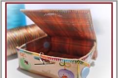 ITH Gift Box Santa Reindeer Applique Merry Christmas Embroid Product Image 5