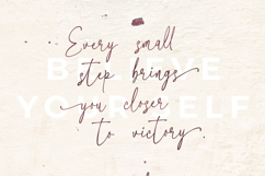 Honeycomb - Signature Font Product Image 1