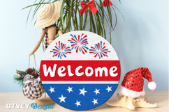 Patriotic Welcome Sign, Round Door Hanger Product Image 1