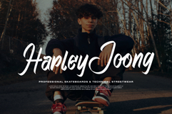 Phantom Asylum | Graffiti Script Font Product Image 4