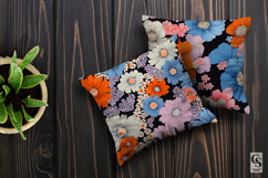 Bold Retro Flowers Seamless Patterns Product Image 3