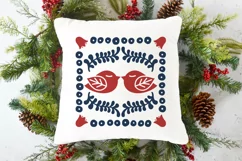 Scandinavian Christmas Kissing Birds | Christmas SVG Product Image 3