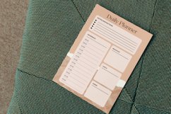 Torn Old Beige Paper Daily Planner Canva Template Product Image 4