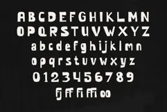 Hegemoni - Bold Quirky Display Font Product Image 2