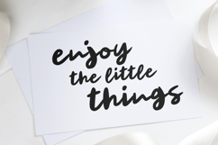 Krush Modern Brush Font Product Image 3