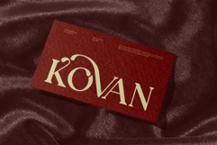 Brocho || Vintage Retro Serif Font Product Image 3