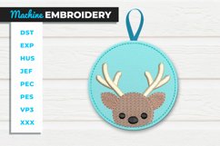 Peeking Reindeer round ornament ITH - Machine Embroidery Product Image 2