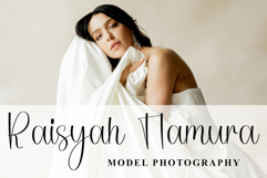 Samantha Holiday Product Image 6